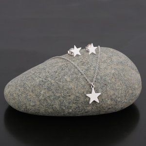Vanbelle Sterling Silver Jewelry Star Pendant Necklace & Stud Earring Set